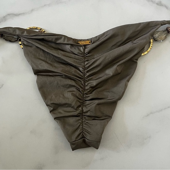 Beach Bunny *RARE* Ticket to Paradise Jeweled Bikini Set in Taupe - Picture 5 of 14